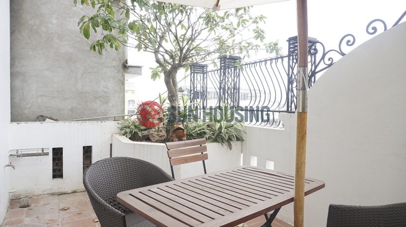 It's a 01 bedroom apartment for rent on Ton That Thiep street, Ba Dinh.