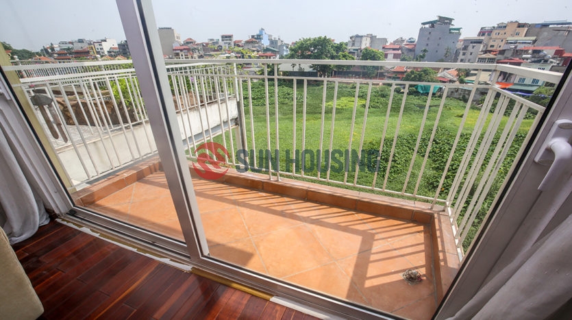 For rent a green view 3 bedroom apartment in Xuan Dieu, Westlake | 180 sqm