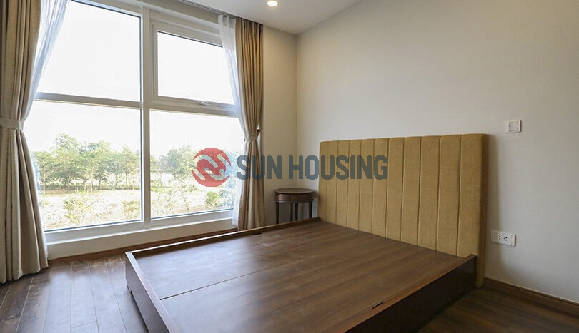 Reasonable price,3 bedrooms apartment, 114 sqm in L4 building Ciputra for rent.