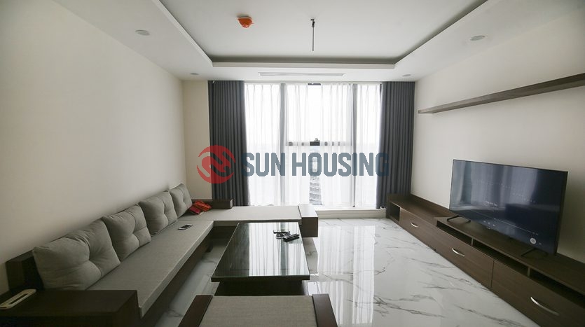 Beautiful new apartment with 3 bedrooms in Sunshine City for rent.