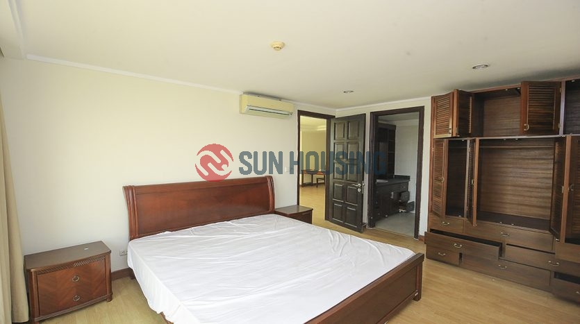 Fully furnished 3 bedrooms apartment in G3 Tower, Ciputra for rent