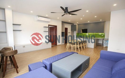 Modern, luxury and big 03 bedrooms service apartment in Xuan Dieu street for rent.