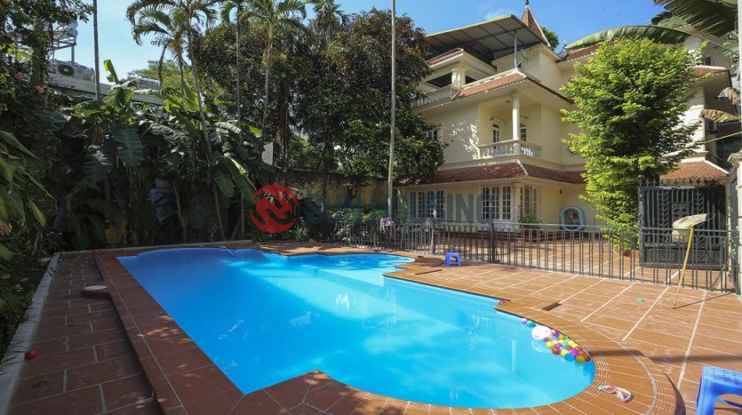 Swimming pool, a larger yard villa with 5 bedrooms in Tay Ho for rent.